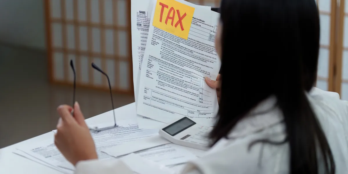 Home Page 26 How to Become a Tax Preparer in Canada
