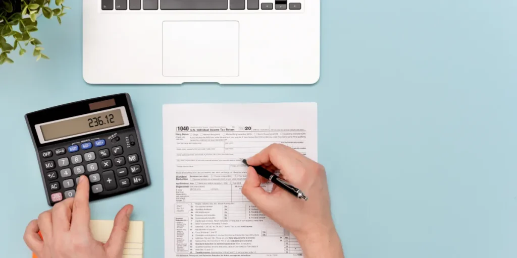 Bookkeeping vs Accounting in Canada: What Is the Difference?
